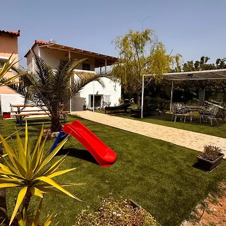 Angel House * Drosia (Central Greece)