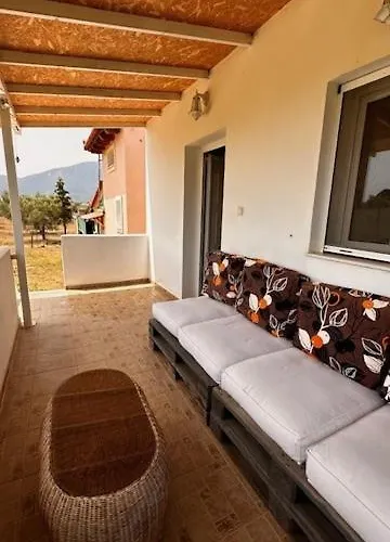 Angel House Εξοχικό σπίτι *